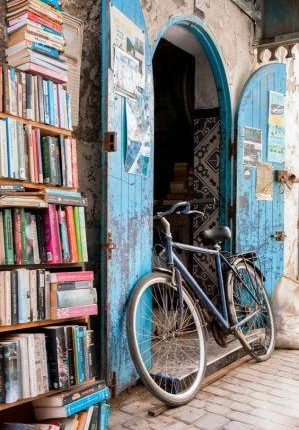  “شجرة الكتب” بالصويرة مبادرة لتشجيع المطالعة في صفوف الناشئة 