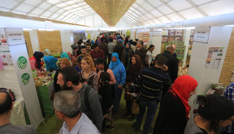 منتوجات جهة مراكش آسفي تتألقُ في معرض مكناس الفلاحي