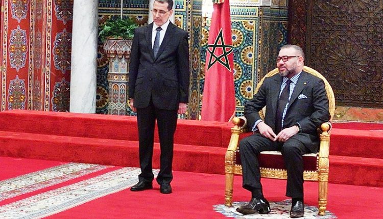 جلالة الملك يستقبل الفردوس خلفا لعبيابة،ويكلف أمزازي بمهام الناطق الرسمي باسم الحكومة