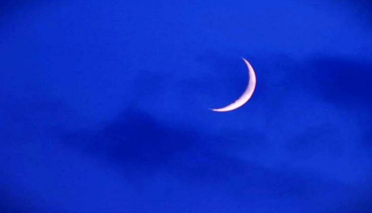 دول عربية تعلن غدا الجمعة 24 أبريل، أول أيام شهر رمضان المبارك