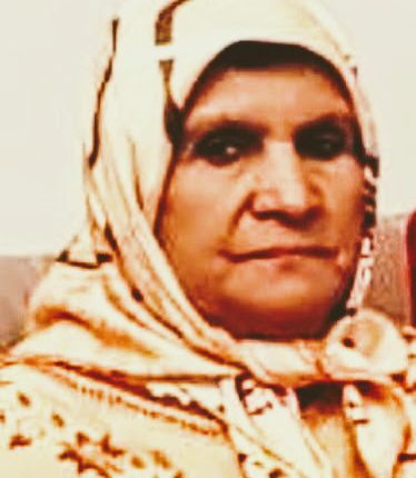 للافاطمة مرسلي، والدة الفنانة التشكيلية المغربية حنصالي في ذمة الله