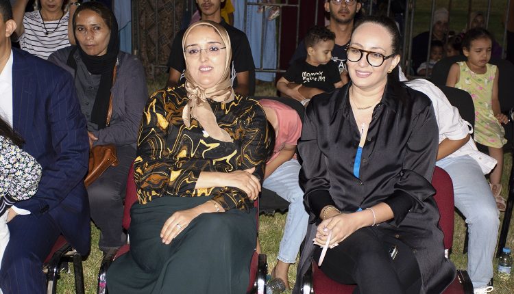 جماعة ايت ملول تحتفل بالجالية المغربية ضمن حفل فني‎‎ (7)