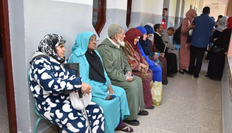 موجة إستنكار بعد انجاب سيدة لمولودها بجنبات قاعة الولادة بجماعة سيد الزوين في مراكش