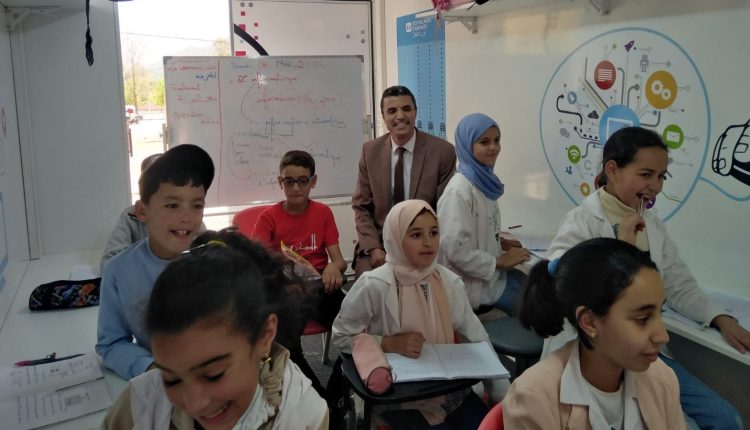 زروقي يتتبع حصص الدعم التربوي والنفسي بمدارس إقليم الحوز (5)