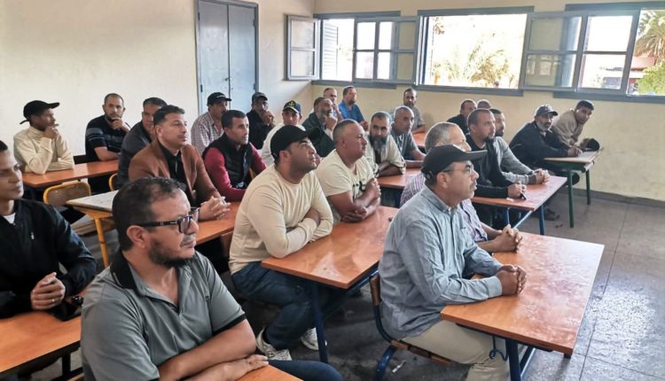 لقاءات تواصلية بمؤسسات الريادة في قلعة السراغنة تعزز الشراكة بين الأسرة والمدرسة (8)