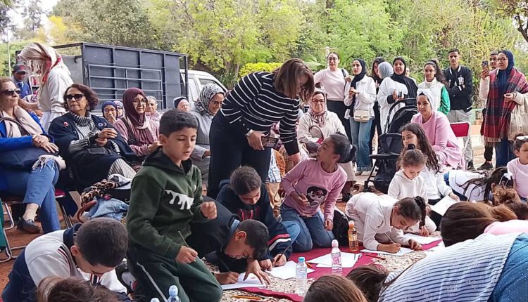 أطفال مراكش يَحُجُّون إلى زهرية المُنْيَة بعرصة مولاي عبد السلام (7)