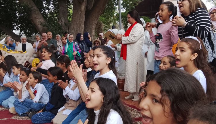 أطفال مراكش يَحُجُّون إلى زهرية المُنْيَة بعرصة مولاي عبد السلام